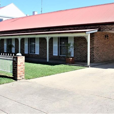 Club Motel Armidale Esterno foto